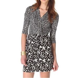 Diane von Furstenberg Silk Wrap Dress Black White Print Size 12